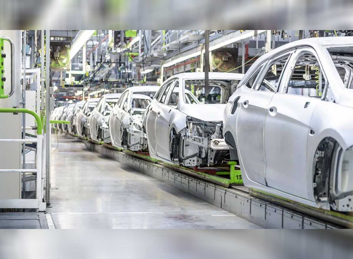 آلیاژها چگونه صنعت خودروسازی را متحول می‌کنند؟